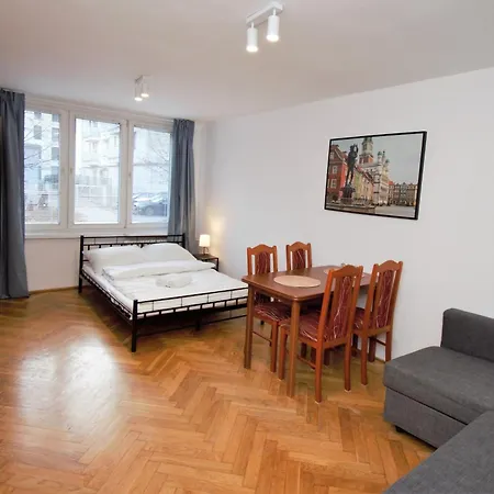 Roomspoznan Po - Kazimierza Wiekiego - 24h Self Check-in Homestay *